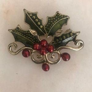 Vintage Gold Tone Green Red Enamel Christmas Holy Berry  Brooch
